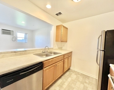 1363 Cunat Court - Photo Thumbnail 8