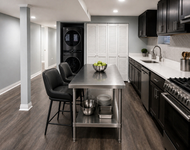 6601 W Cornelia Avenue - Photo Thumbnail 4