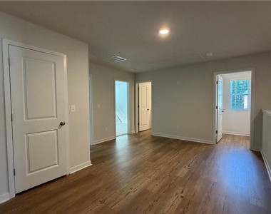 7449 Quinn Place - Photo Thumbnail 6
