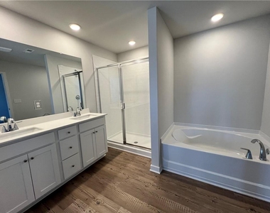 7449 Quinn Place - Photo Thumbnail 9