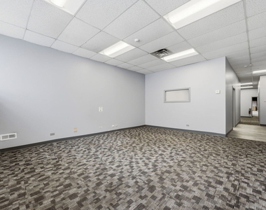 2307 W North Avenue - Photo Thumbnail 2