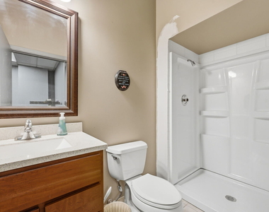 2307 W North Avenue - Photo Thumbnail 6