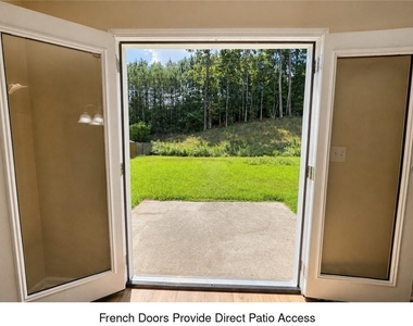 1117 Yellow River Drive - Photo Thumbnail 6