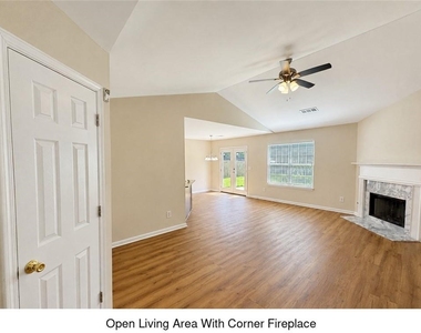 1117 Yellow River Drive - Photo Thumbnail 2