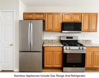 1117 Yellow River Drive - Photo Thumbnail 8