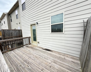2838 Village Park Bend - Photo Thumbnail 21