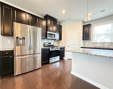 2838 Village Park Bend - Photo Thumbnail 18
