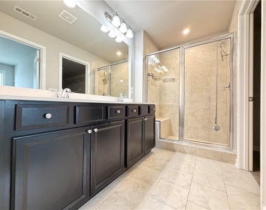 2838 Village Park Bend - Photo Thumbnail 28