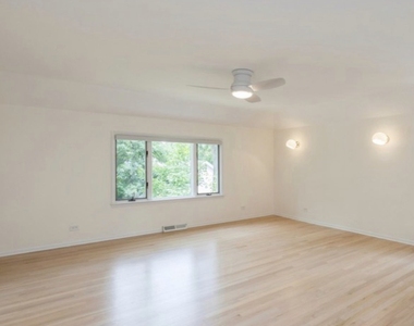 1220 Chestnut Street - Photo Thumbnail 7