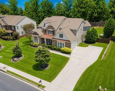 2236 Caledonia Drive - Photo Thumbnail 1
