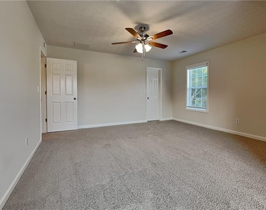 1555 Rose Pointe Drive - Photo Thumbnail 10