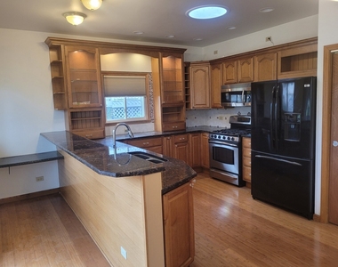 364 N Everett Drive - Photo Thumbnail 8