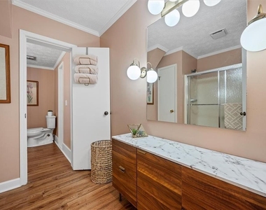 14605 Cogburn Road - Photo Thumbnail 15