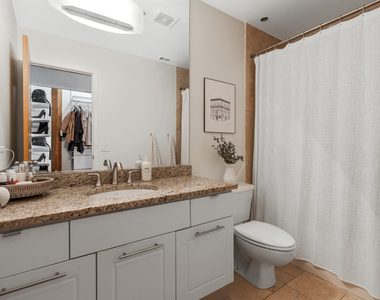 2300 W Wabansia Avenue - Photo Thumbnail 15