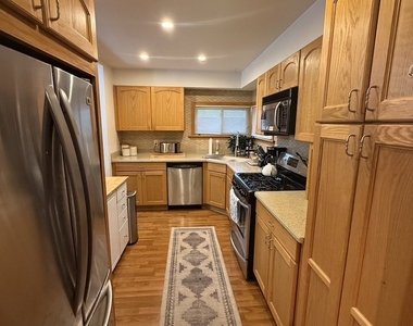 8253 N Washington Street - Photo Thumbnail 4