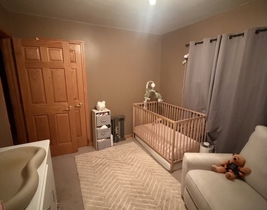 8253 N Washington Street - Photo Thumbnail 12