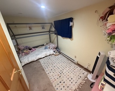 8253 N Washington Street - Photo Thumbnail 18