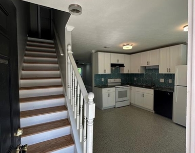 2340 Beaver Ruin Road - Photo Thumbnail 7