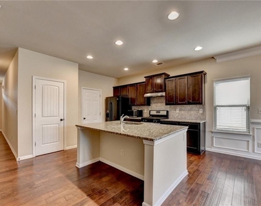 2520 Morgan Chase Drive - Photo Thumbnail 3