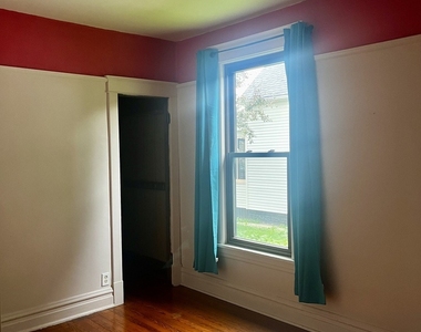 12631 Elm Street - Photo Thumbnail 5