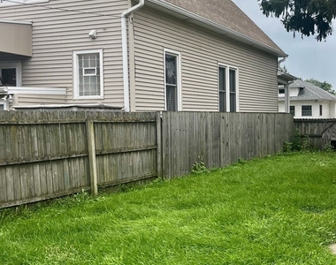 12631 Elm Street - Photo Thumbnail 12