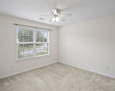 2643 Whispering Pines Drive - Photo Thumbnail 23