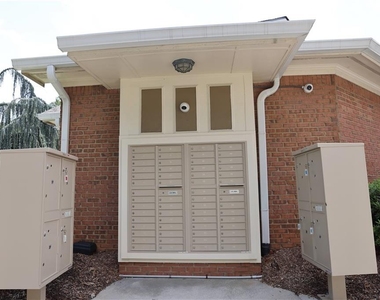 200 Renaissance Parkway Ne - Photo Thumbnail 13