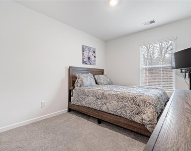 1396 Sweetshrub Place - Photo Thumbnail 17