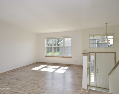 923 Emerald Drive - Photo Thumbnail 3