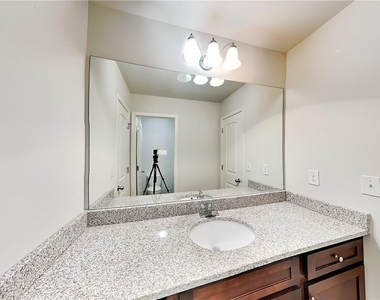 157 Daisy Circle - Photo Thumbnail 18
