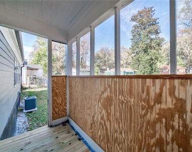 1683 Kenmore Street Sw - Photo Thumbnail 32