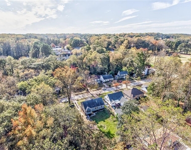 1683 Kenmore Street Sw - Photo Thumbnail 40