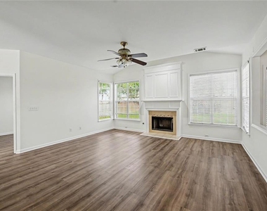 8330 Grenadier Trail - Photo Thumbnail 7