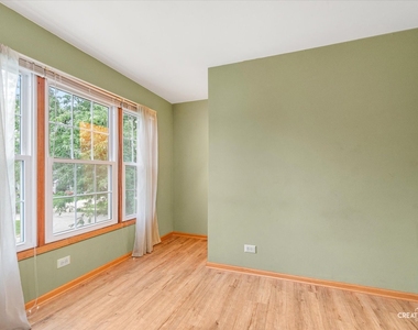 920 Fairfax Court - Photo Thumbnail 16
