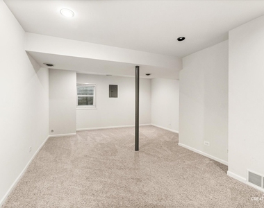 920 Fairfax Court - Photo Thumbnail 22