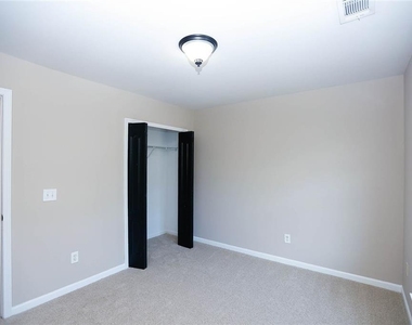3380 Gables Court - Photo Thumbnail 42