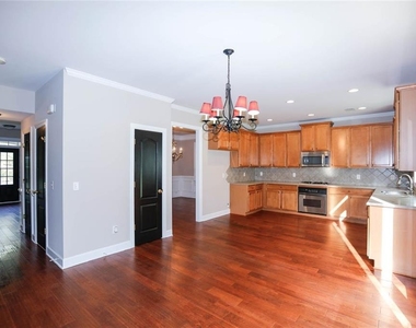 3380 Gables Court - Photo Thumbnail 7