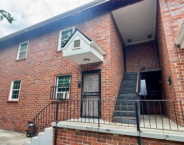 1048 Washington Street - Photo Thumbnail 1