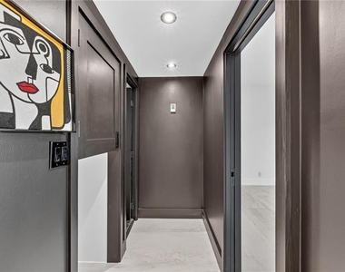 2285 Peachtree Road Ne - Photo Thumbnail 13