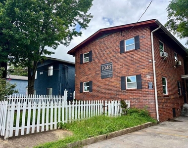1048 Washington Street - Photo Thumbnail 13