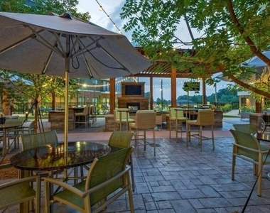 6400 Blue Stone Road - Photo Thumbnail 19