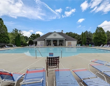 8155 Cavendish Place - Photo Thumbnail 31
