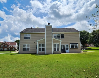 8155 Cavendish Place - Photo Thumbnail 29