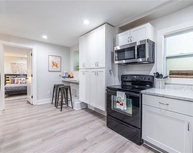 716 Ormewood Avenue Se - Photo Thumbnail 21