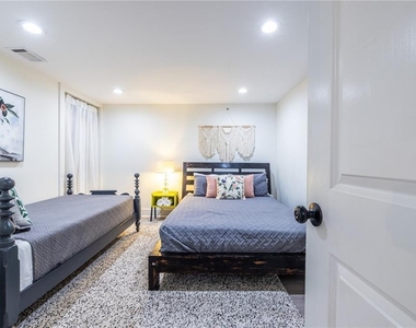 716 Ormewood Avenue Se - Photo Thumbnail 30