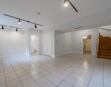 3125 Lake Avenue - Photo Thumbnail 16