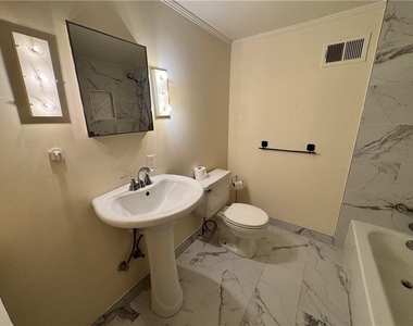 2544 Peachtree Road Nw - Photo Thumbnail 6