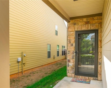 576 Dasheill Lane - Photo Thumbnail 4