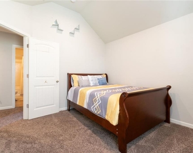 576 Dasheill Lane - Photo Thumbnail 38