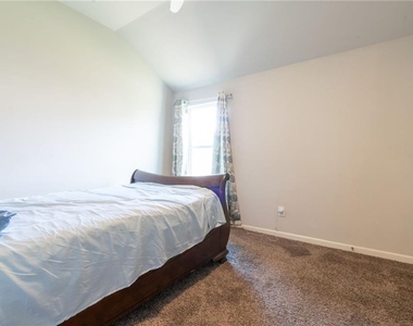 576 Dasheill Lane - Photo Thumbnail 34